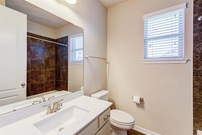 Building Photo - 29302 Wood Lily Dr