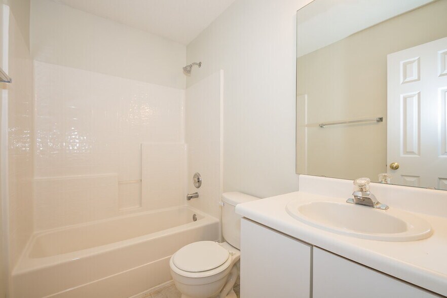 Building Photo - 3800 Hopper St