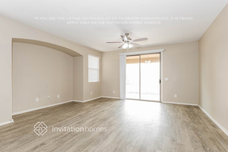 Building Photo - 11855 W Monte Vista Rd