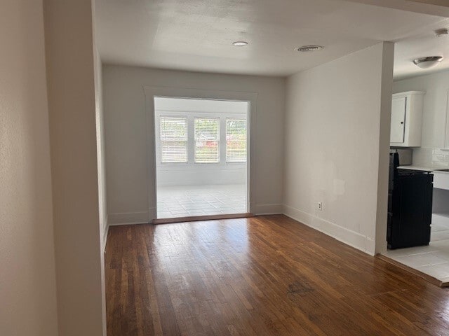 Building Photo - 1631 Bonnie Brae St