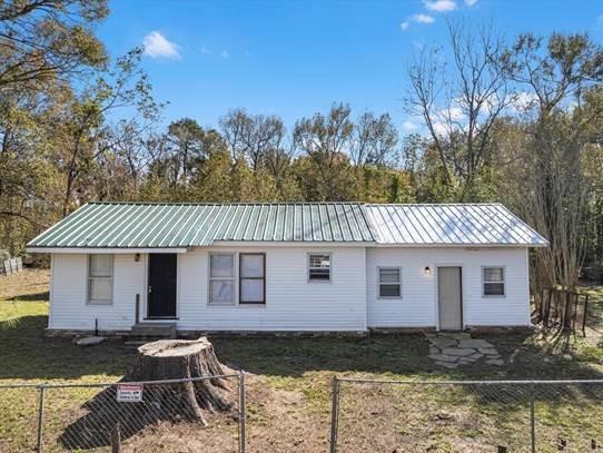 Building Photo - 15263 FM 787