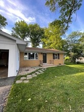 Building Photo - 9 Guilford Dr