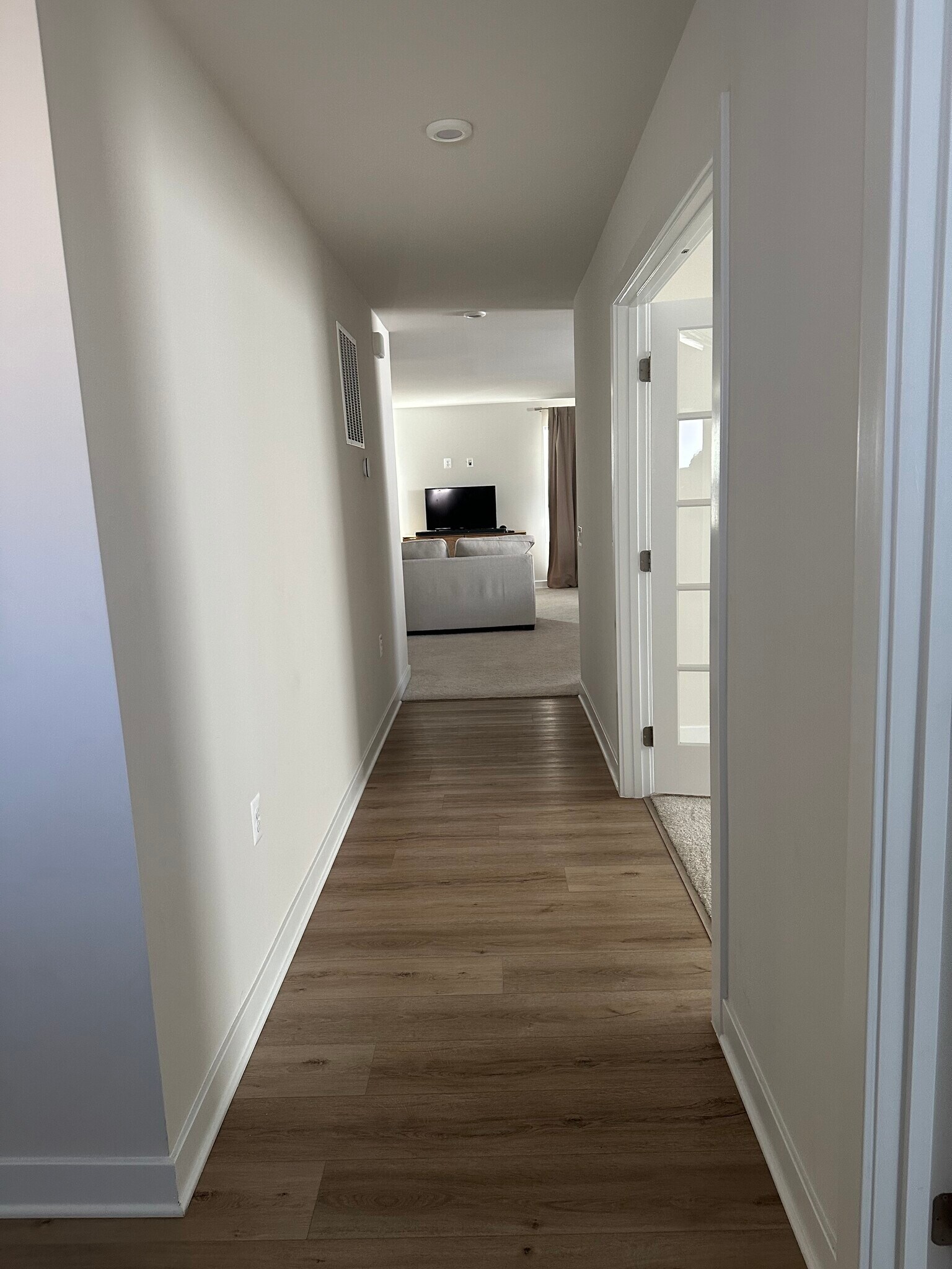 Building Photo - 7120 Iron Gall Ln