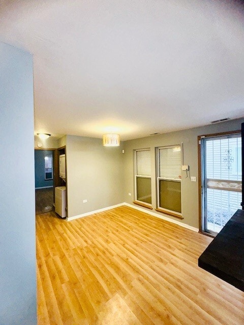 Building Photo - 7853 S Normal Ave