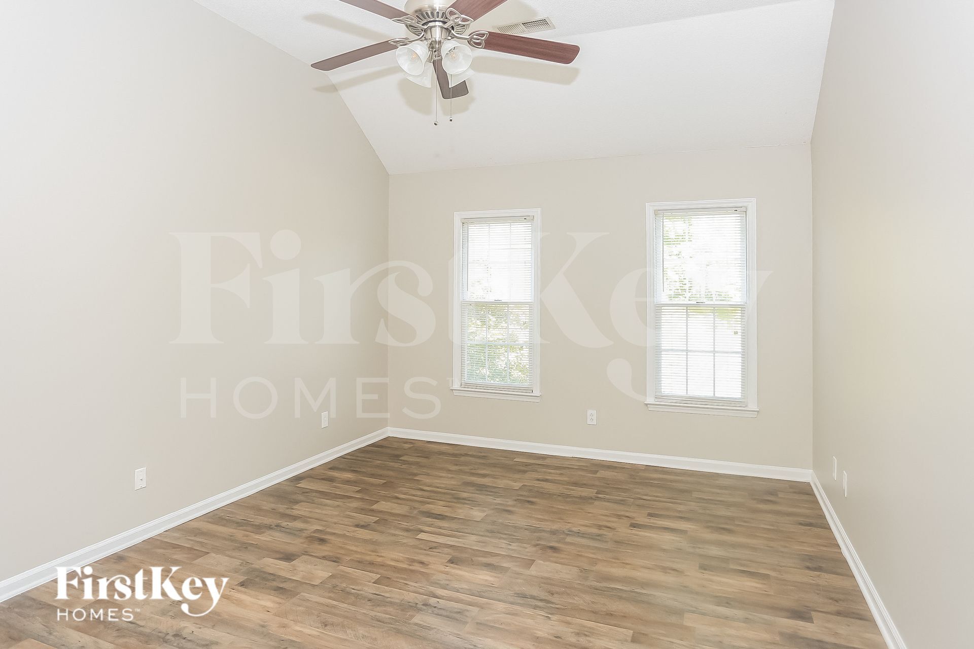 Building Photo - 3883 Meadow Ridge Dr NW