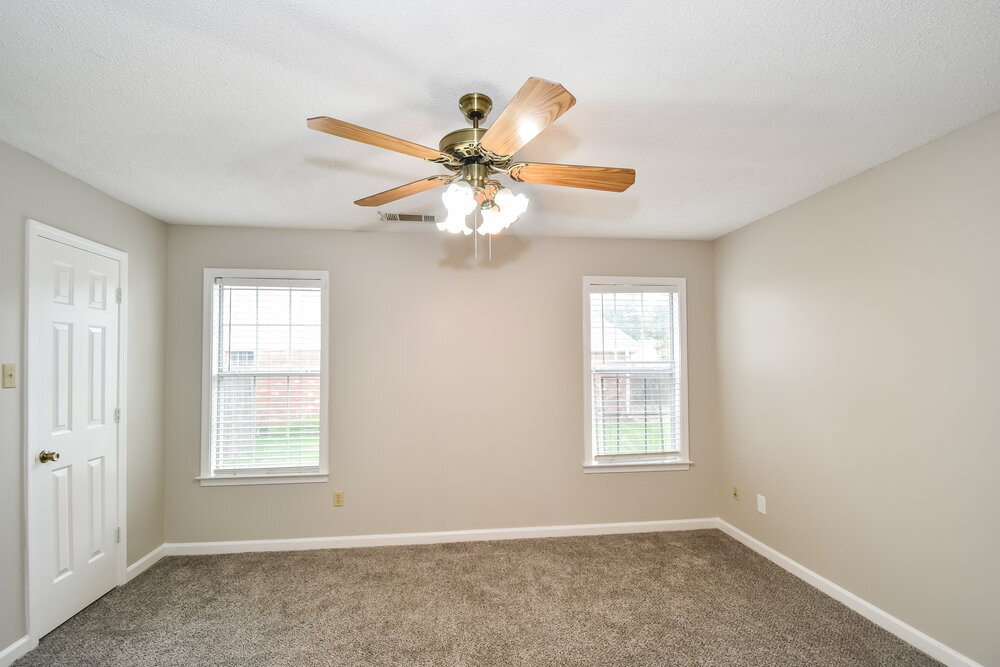 Building Photo - 7490 Overcreek Ln