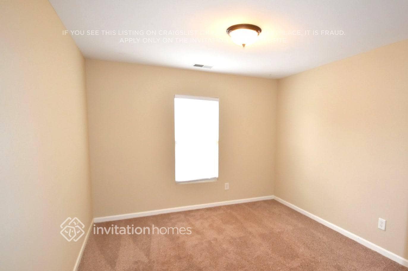 Building Photo - 3000 Moonstone Ln