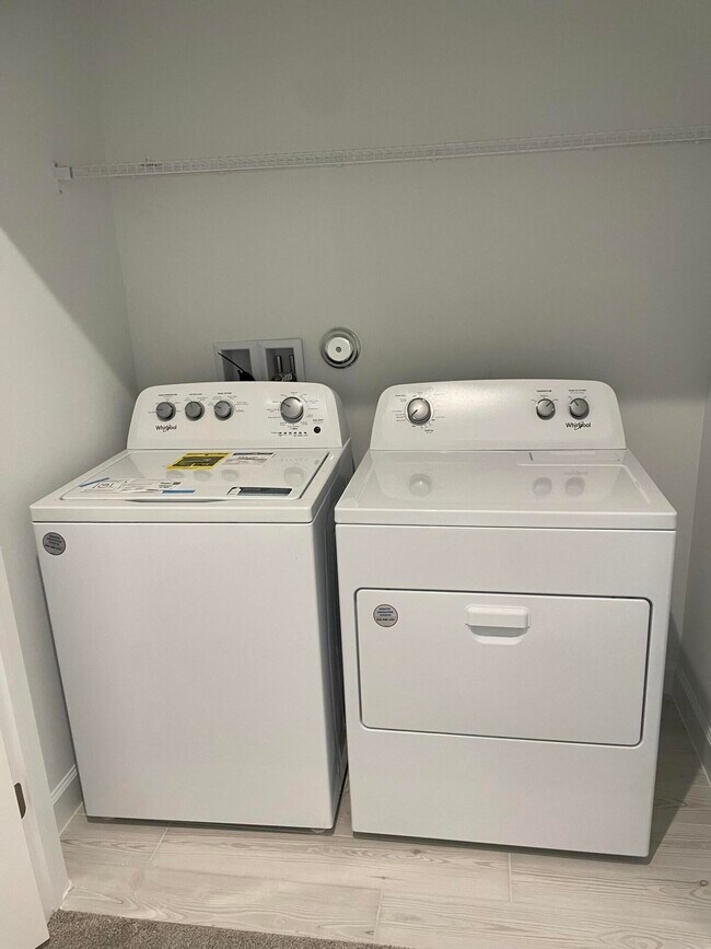 Building Photo - 14167 SW Solange St