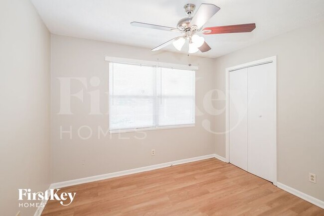 Building Photo - 441 Arlington Pl