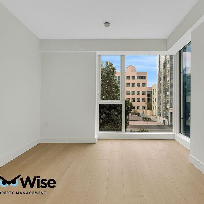 Building Photo - 631 Folsom St