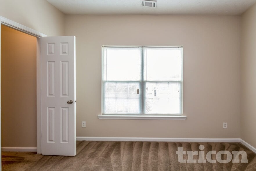 Building Photo - 1224 Quiet Arbor Ct