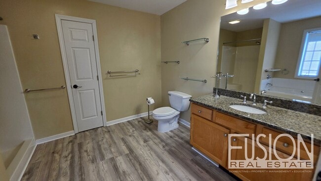 Building Photo - Elegant Four Bedroom Home in Dorset Farms!