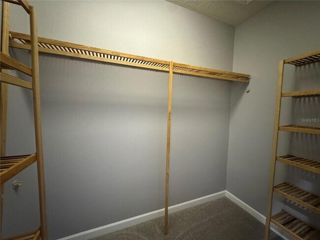 Building Photo - 142 Harrington Ct