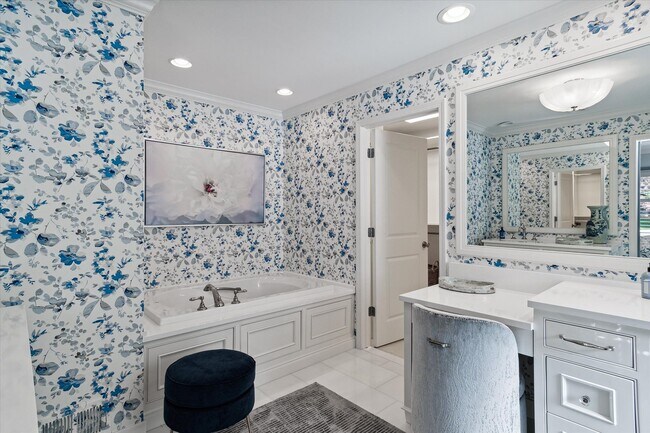 Building Photo - 3466 Bloomfield Club Dr