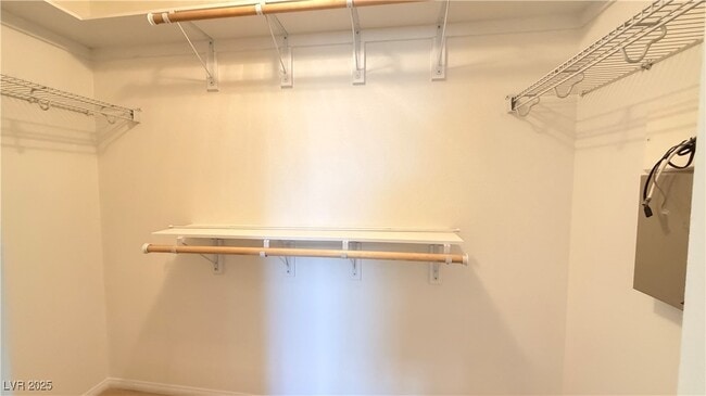 Building Photo - 9878 Big Window St