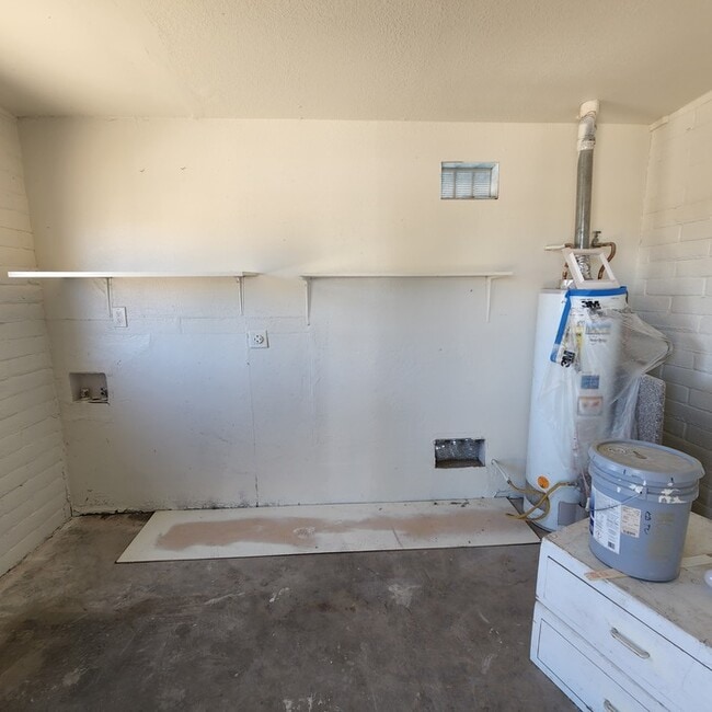 Building Photo - 301 W Alaska St