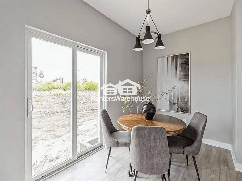 Building Photo - 15588 Rocklyn Pl