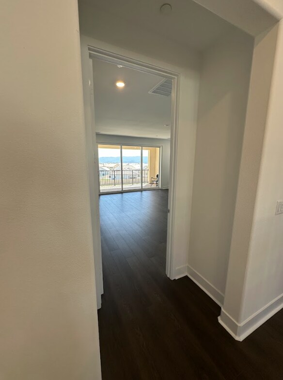 Building Photo - 24392 Calle La Roca