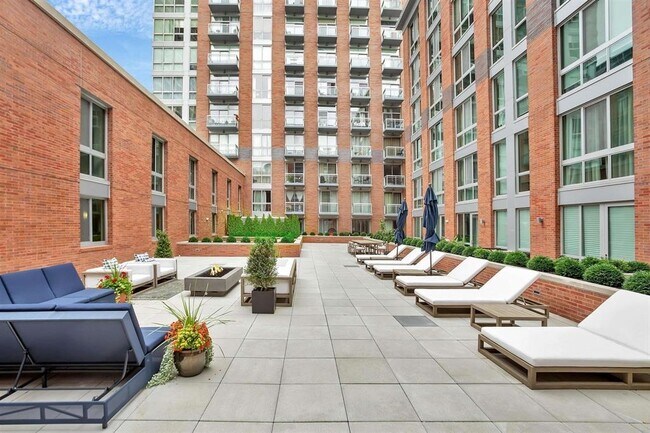 Building Photo - 201 Marin Blvd