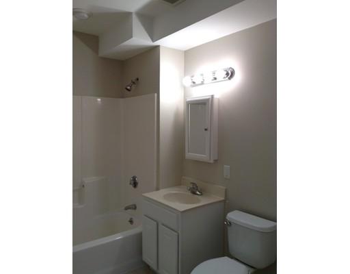 Building Photo - 1522 VFW Pkwy