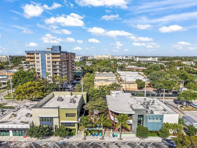 Building Photo - 709 SE 15th St