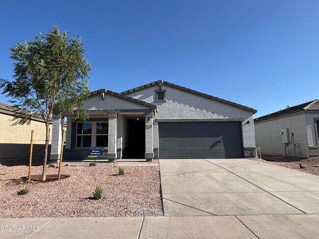 Primary Photo - 1321 W Inca Dr