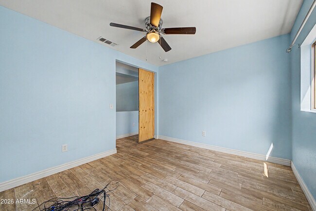 Building Photo - 12480 N B St
