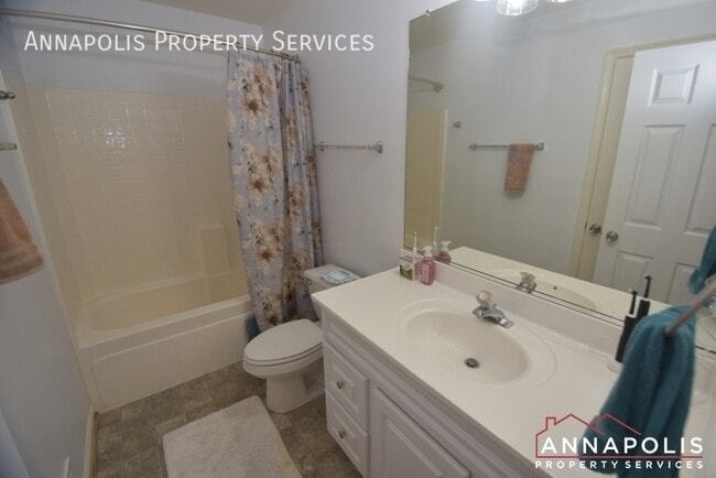 Building Photo - 307 Mainsail Dr