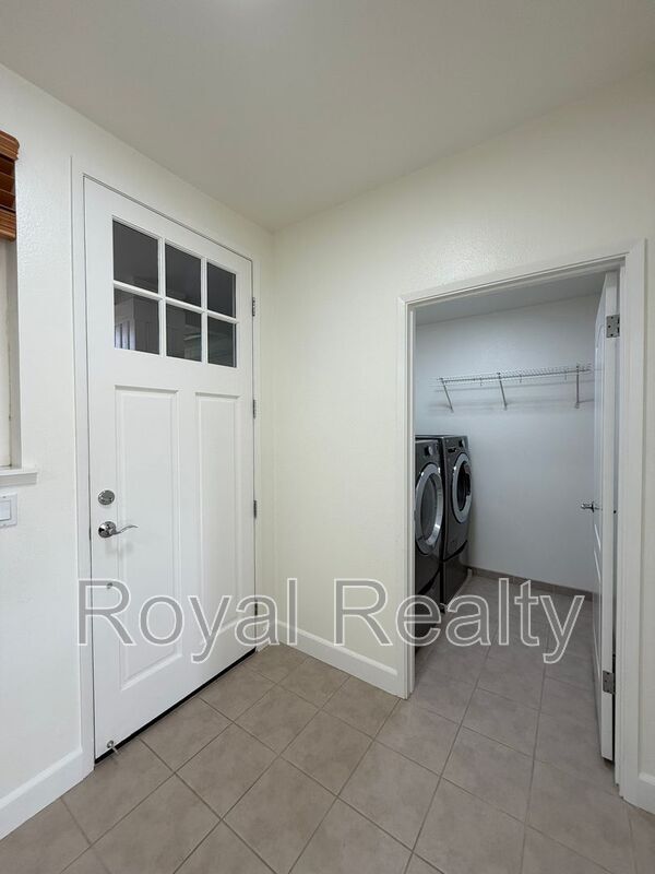 Building Photo - 92-1071-1071 Koio Dr