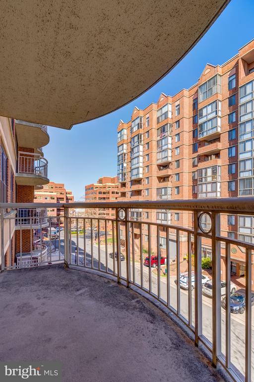 Building Photo - 1200 Braddock Pl