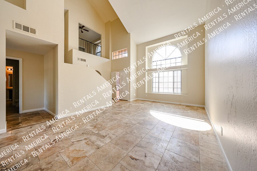 Building Photo - 5965 W Oakland St