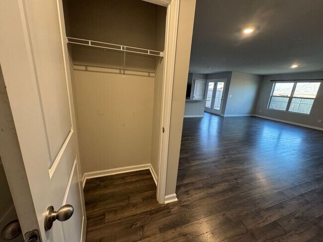 Building Photo - Make This Your HOME with a FENCED YARD