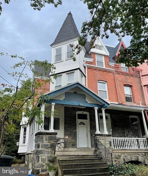 Building Photo - 4715 Springfield Ave