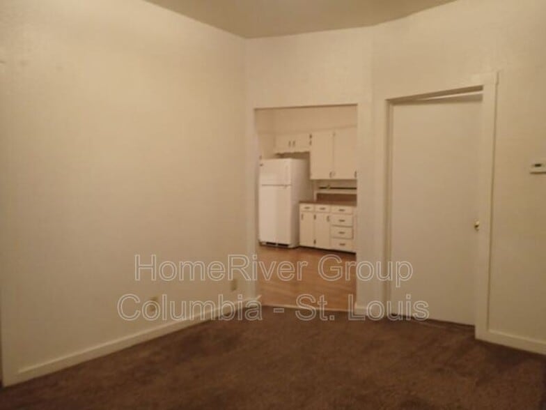 Building Photo - 900 Dockery St
