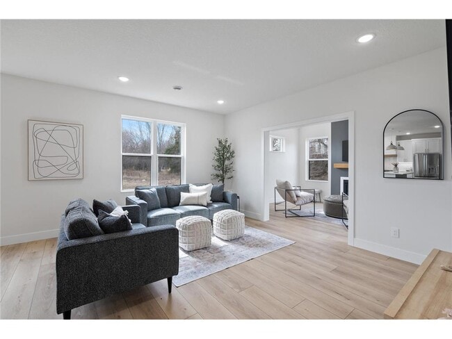 Building Photo - 9970 14th Cir NE