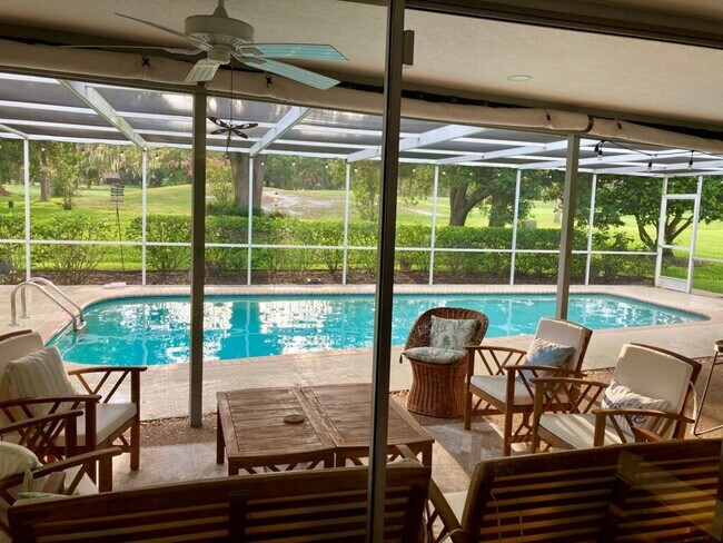 Building Photo - 2780 Landmark Dr