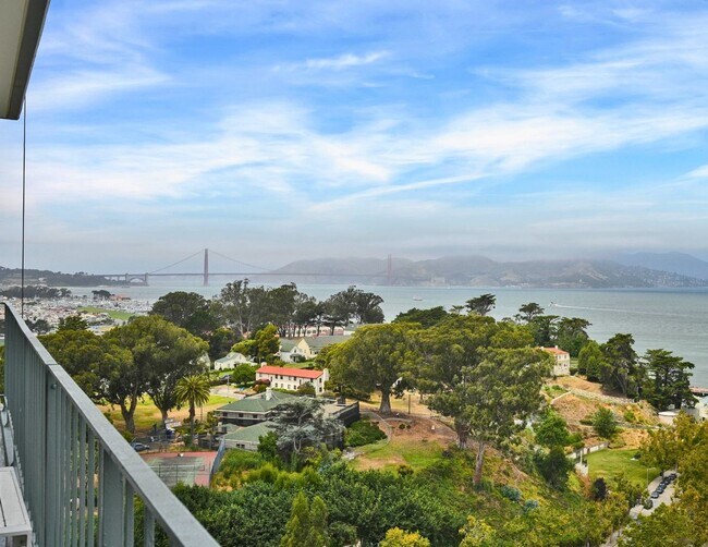 Building Photo - Designer Luxury. Iconic Views. Extraordinary Living.