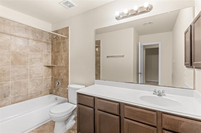 Building Photo - 18703 Windy Stone Dr