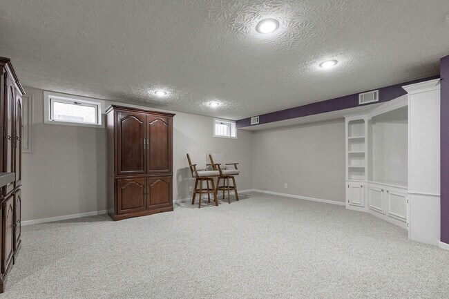 Building Photo - 10005 Brighton Springs Ct