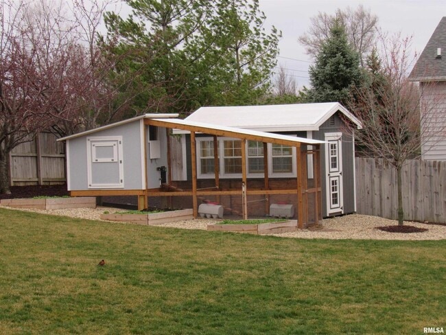 Building Photo - 1659 Celtic Ct