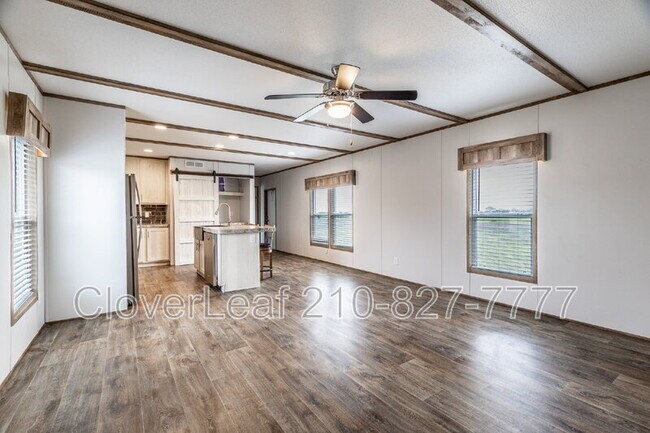 Building Photo - 417 Co Rd 6812