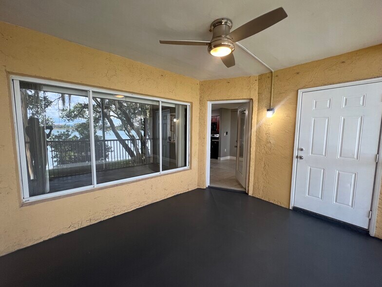 Building Photo - 2341 NW 33rd St
