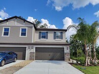 Building Photo - 23240 Willow Glen Way