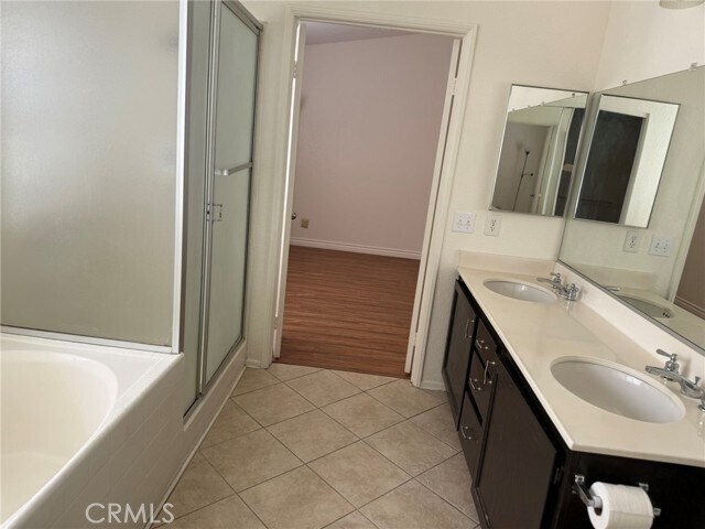 Building Photo - 7398 Stonehaven Pl