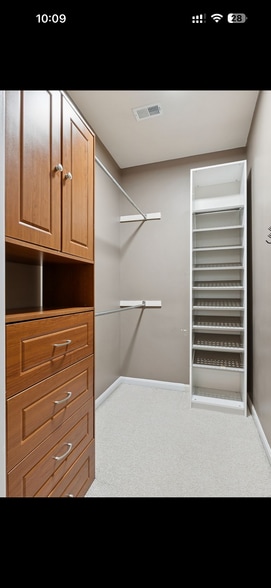 Building Photo - 2665 Prosperity Ave