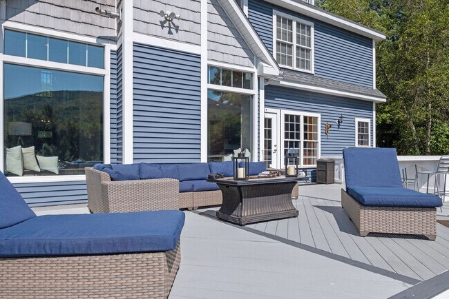 Building Photo - 16 Depot St