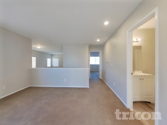 Building Photo - 25172 Omaha Dr