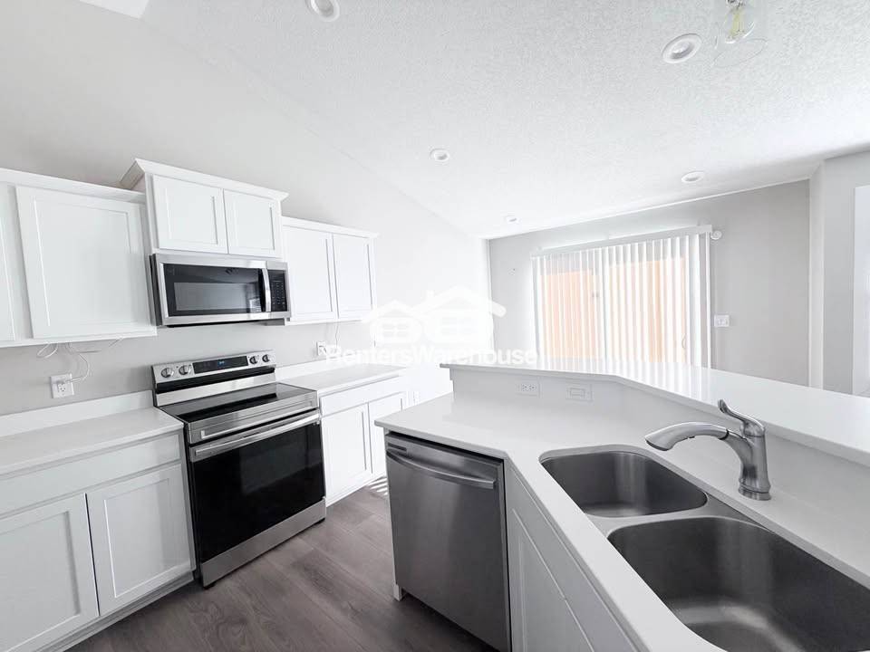 Building Photo - 1317 NW 27th St