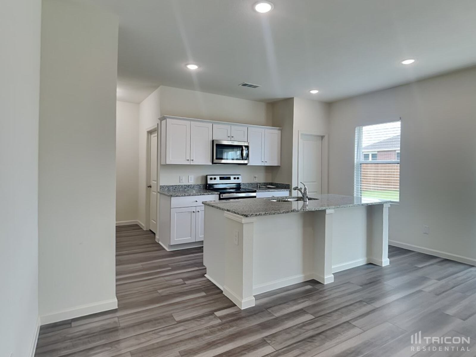 Building Photo - 2528 Granite Pass