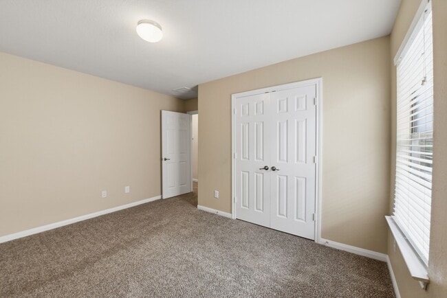 Building Photo - 1702 Bonnyton Ln